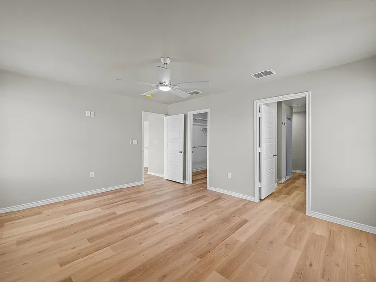 11409 N Cres #2800-B — Photo 26