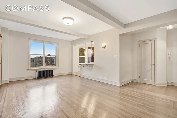 Sold by Compass | media 10