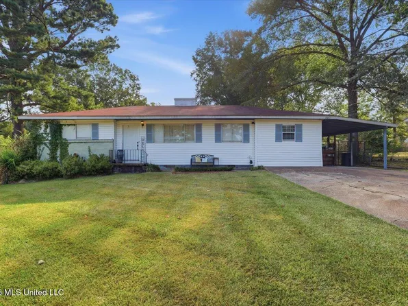216 Pemberton Dr, Pearl, MS 39208