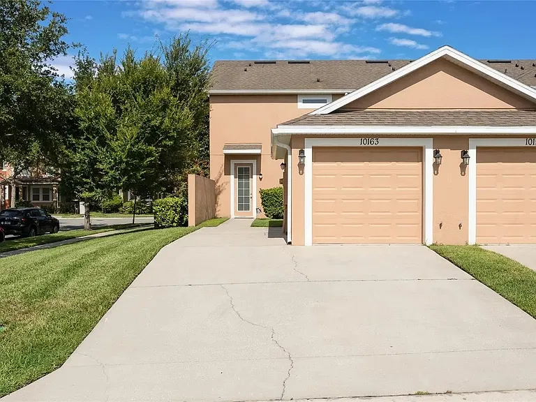 10163 Hartford Maroon Rd — Photo 3