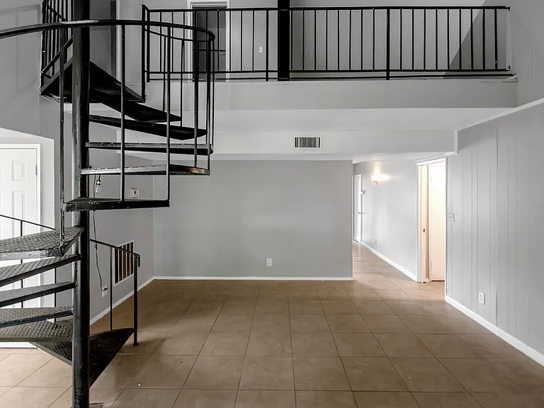 3325 Valley Bend Rd — Photo 13