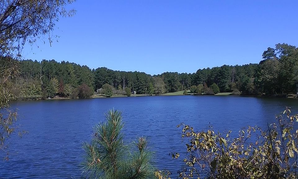 1st image of 122 Summer Haven Ln