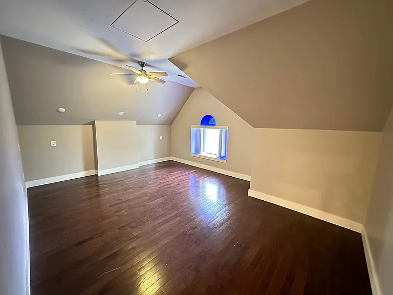 46 W Starr Ave — Photo 31
