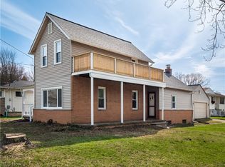 106 Alexander Dr, Elyria, OH 44035