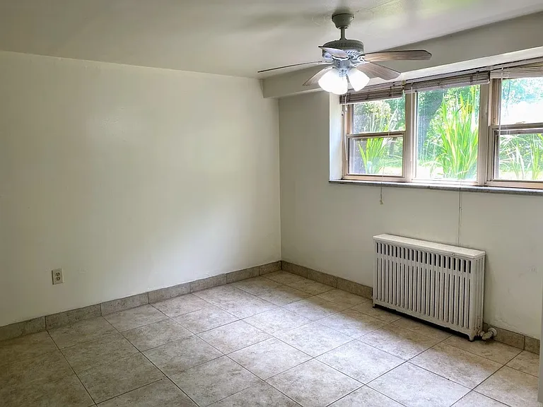 2355 Eldridge — Photo 12