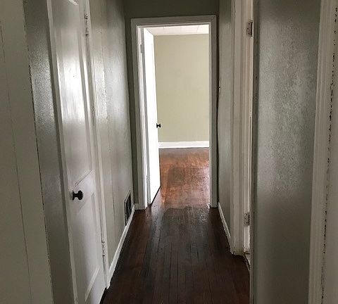 4th image of 2809 S 6th St