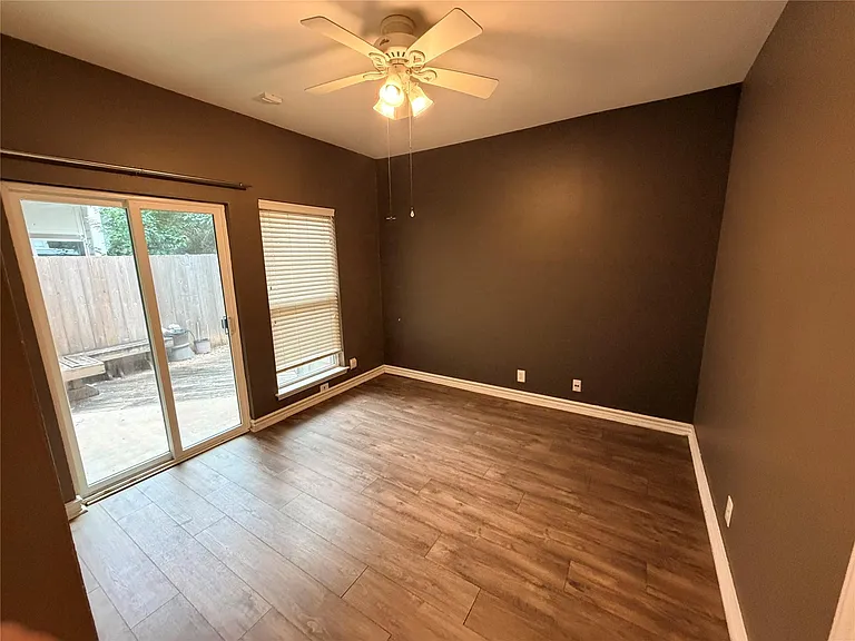 6600 Valleyside Rd #D-20 — Photo 10