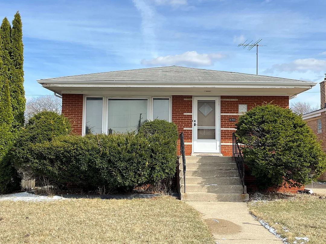 359 Calhoun Ave photo 1