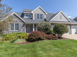 13260 Watercrest Dr, Dewitt, MI 48820