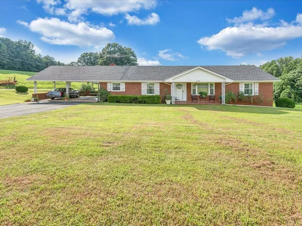 4300 Blackberry Rd, Bassett, VA 24055