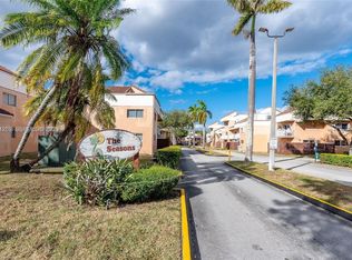 14915 SW 80th St APT 112, Miami, FL 33193