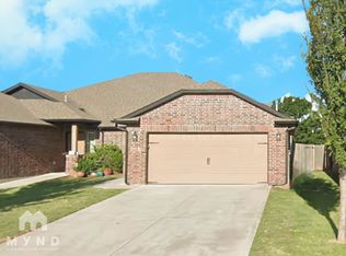 1114 Merlin Dr, Norman, OK 73072