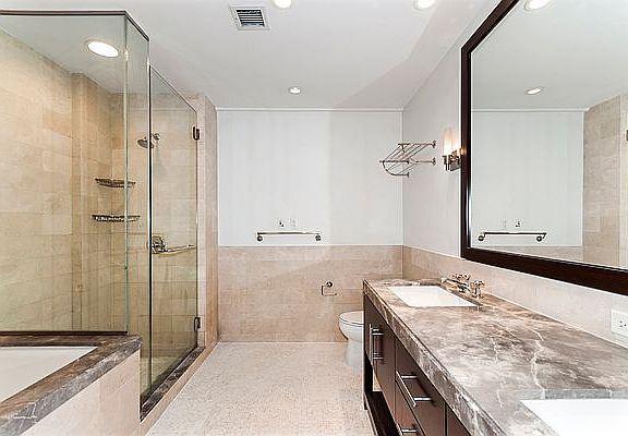 5th image of 408 E 79th St APT 6C