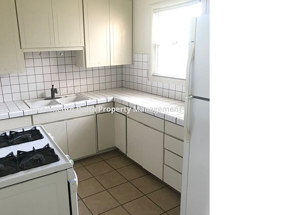 5th image of 5649 Laurine Way