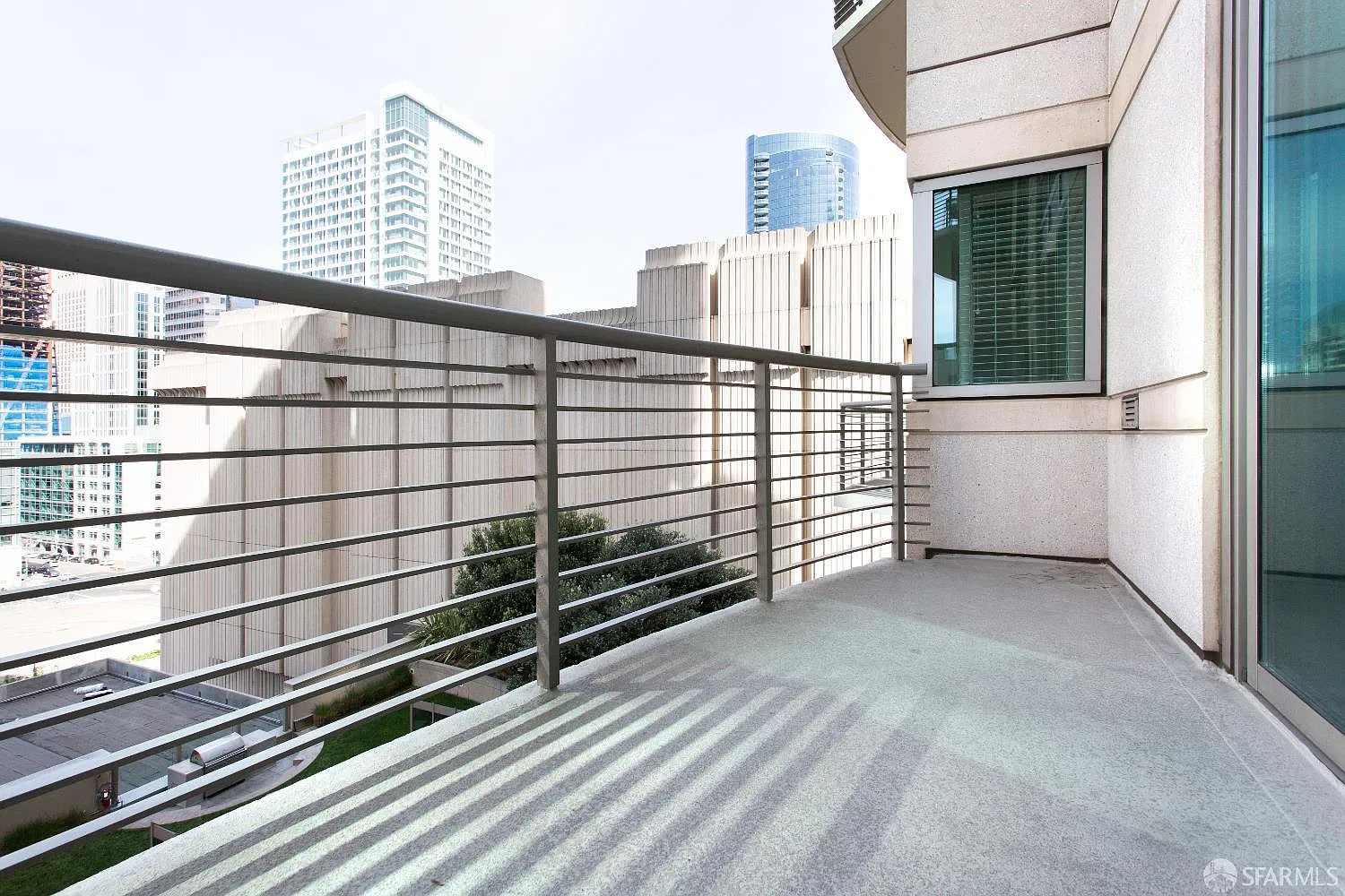 1 bed, 1.0 bath, 675 sqft, $5,000 — Photo 3