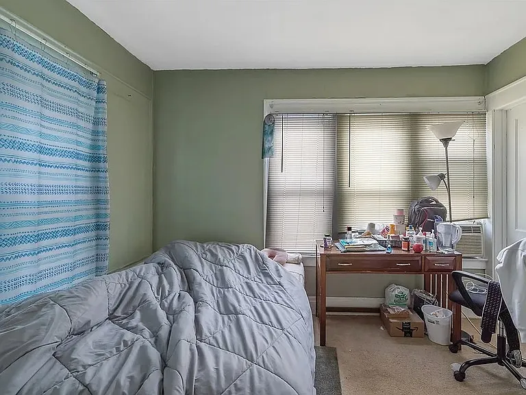 228 Cambridge St — Photo 15