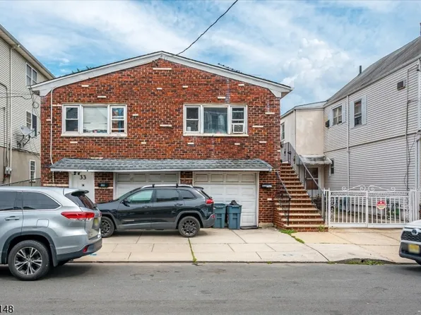 31 Bank St, Elizabeth City, NJ 07201