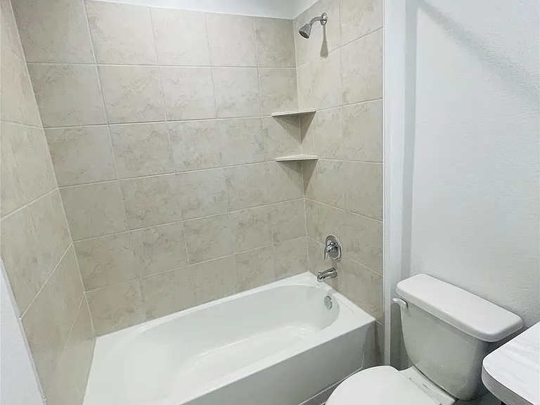 5146 Bay Meadows Ln — Photo 28