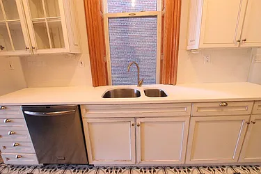 Rented by Bedford 6 Real Estate