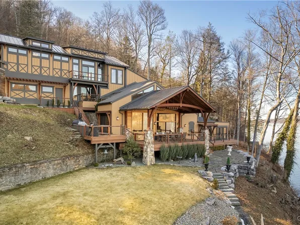 6813 N Glen Haven Rd, Homer, NY 13077