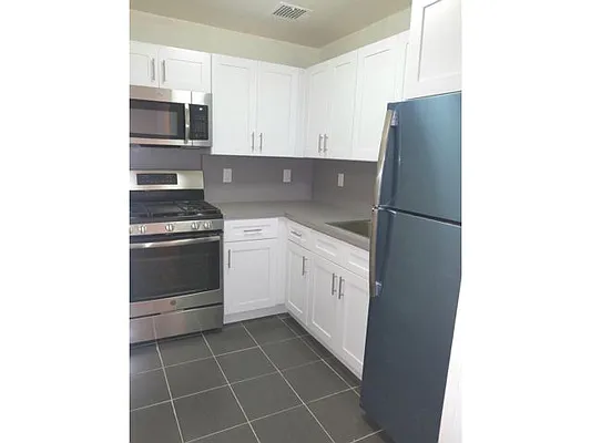 Rented by D S J Realty LLC | media 16