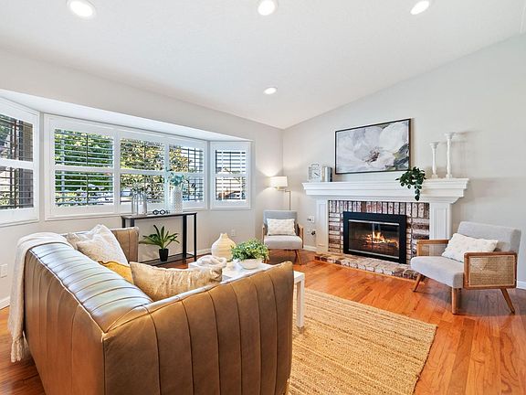 5th image of 1411 Pheasant Drive