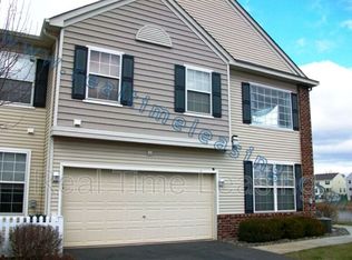 11363 Fergus St NE UNIT D, Blaine, MN 55449