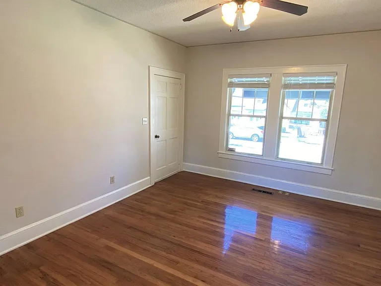 322 Beard St #1 — Photo 3