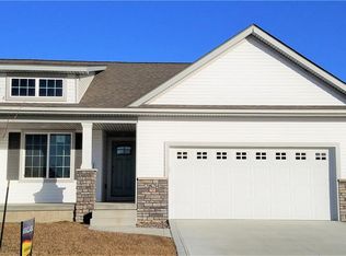 2824 NW 43rd St, Ankeny, IA 50023