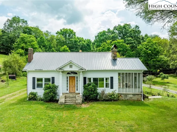 2027 Crossroads Drive, Mountain City, TN 37683