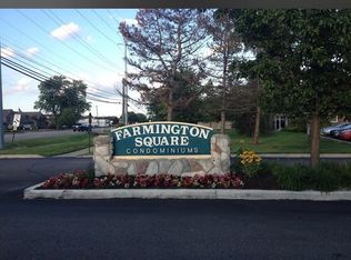31993 W Twelve Mile Rd UNIT 110, Farmington, MI 48334