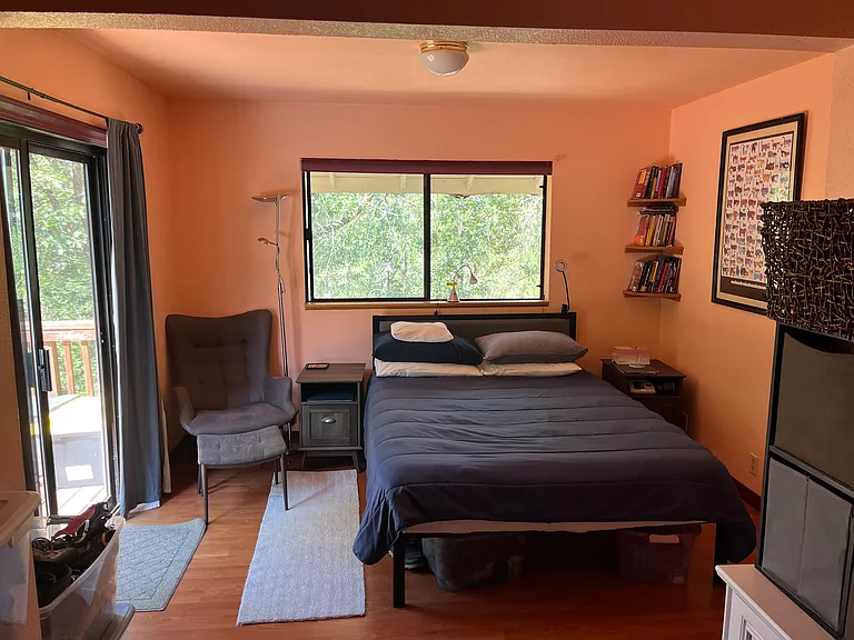 2201 Holland Dr — Photo 3