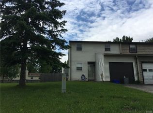 5489 Trastevere Rd, Clay, NY 13041