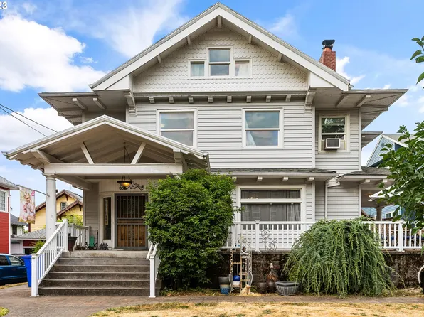 2015 NE Halsey St, Portland, OR 97232