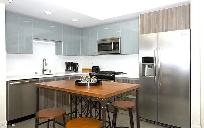 J. Grant Apartments — Photo 39