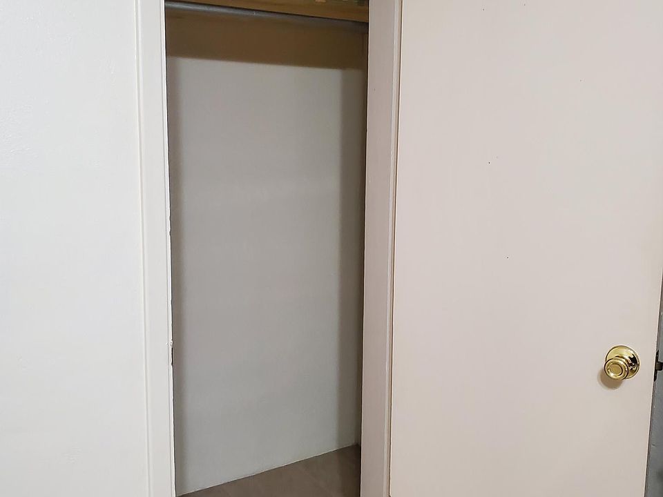 1st image of 2408 Calle De Santiago
