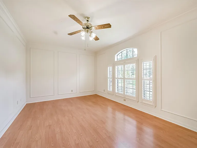 2214 Cherrytree Ridge Ln — Photo 10
