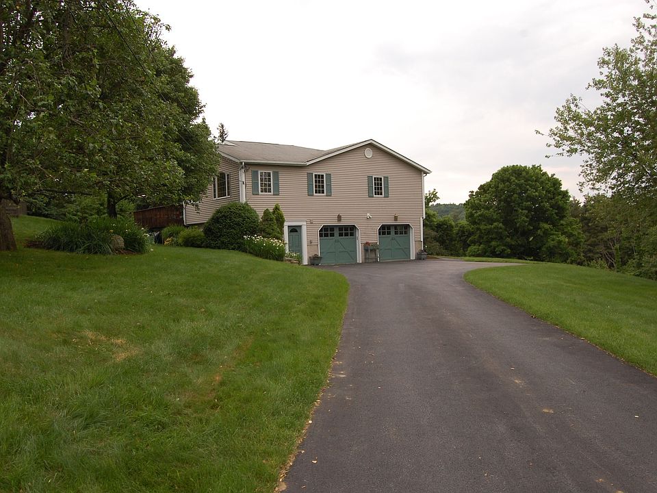1st image of 14 Shana Ln