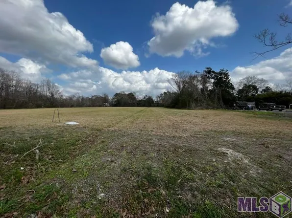 5570 Winchester Ave, Baton Rouge, LA 70805