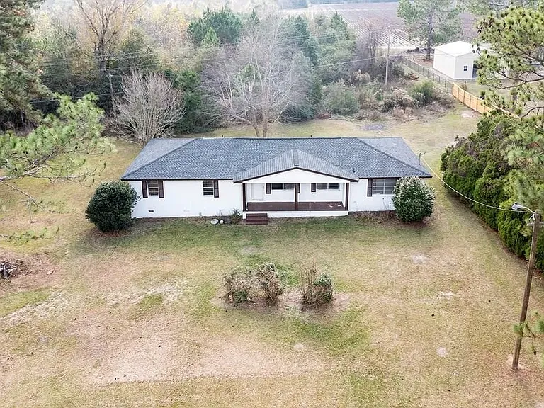 143 Red Rock Rd — Photo 1