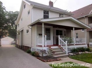 1640 Orchard Grove Ave, Lakewood, OH