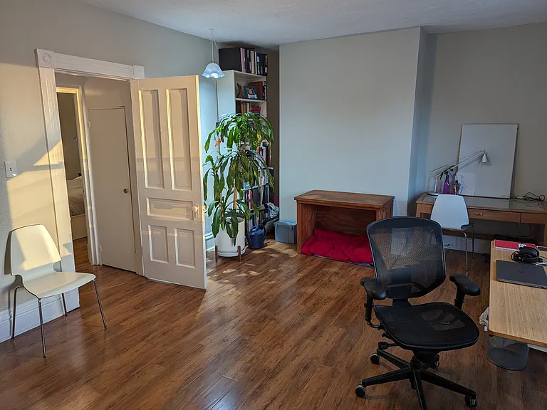 621 Kirtland St — Photo 41