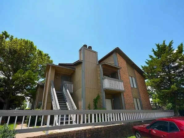 2218 Wind Trace Cir SW Unit D, Huntsville, AL 35805