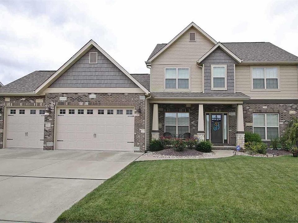 1st image of 131 Oakshire Dr W