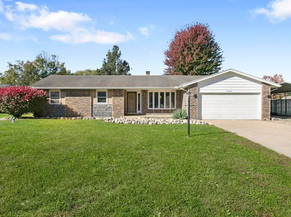 52443 Monte Vista Dr, Granger, IN 46530