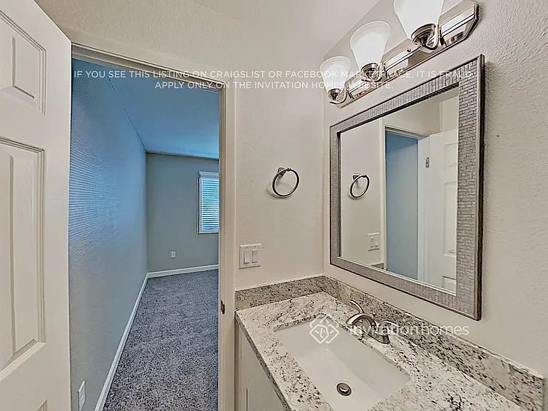 420 E Tulane Dr — Photo 13