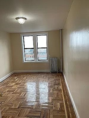 3rd image of 643 Southern Blvd #4B
