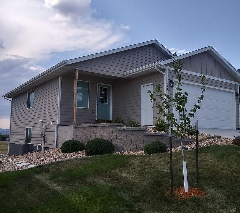1st image of 845 Diamond Ridge Blvd