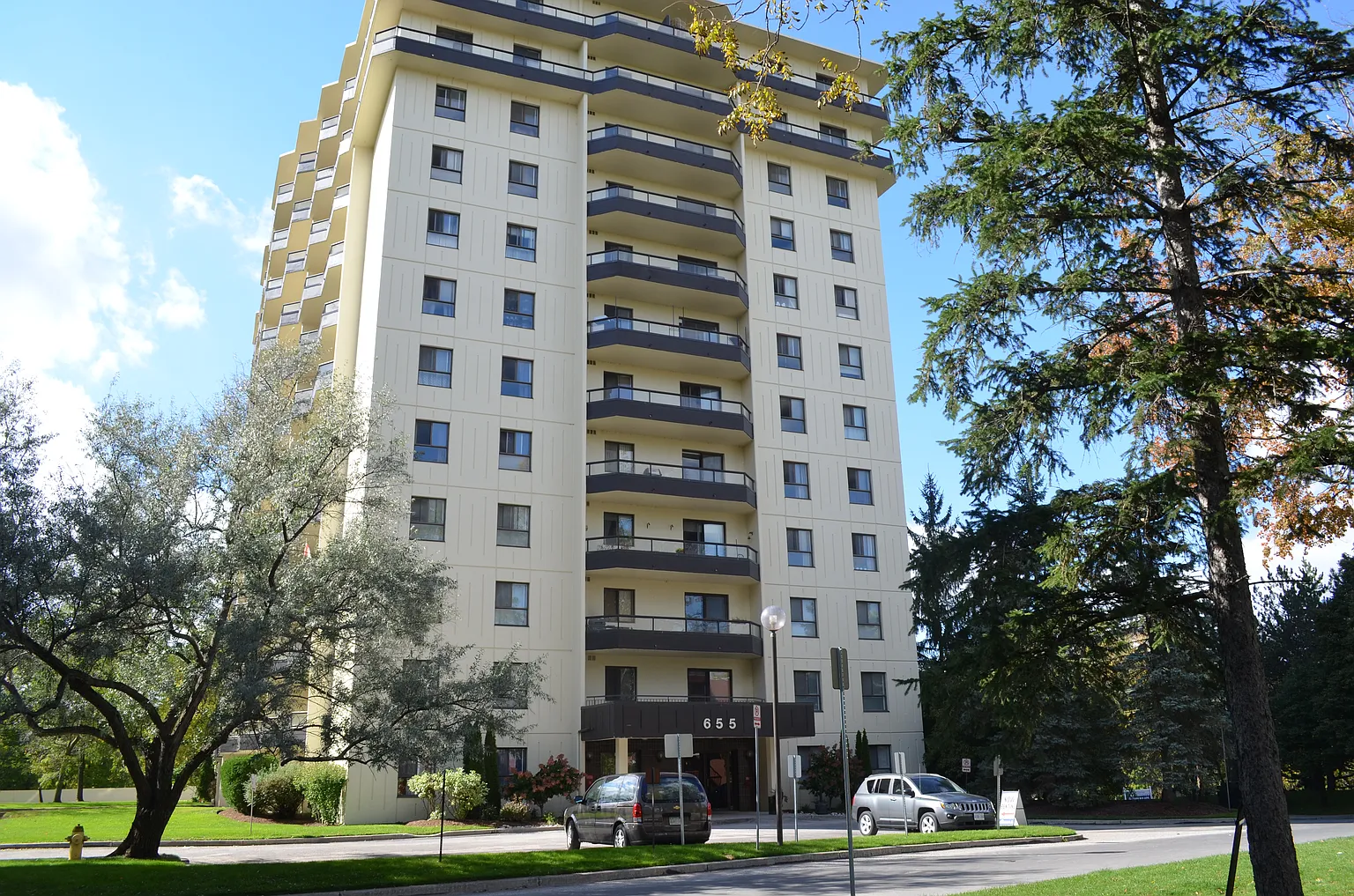 655 Windermere Rd #Troy photo 1