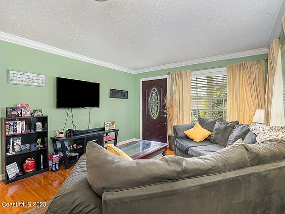 4th image of 506 2nd Ave